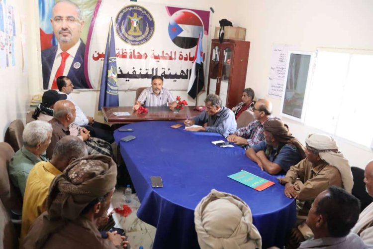 الحييد يناقش مع قيادات انتقالي أبين والهيئة العسكرية التحضيرات للمشاركة في مليونية الذكرى الـ55 لتأسيس الجيش الجنوبي