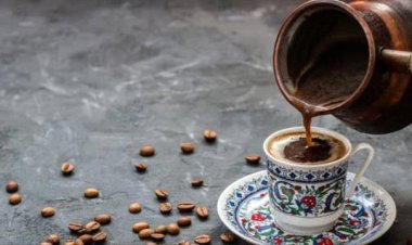 5 أطعمة يُفضّل تجنّب تناولها مع القهوة