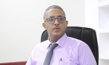 الدكتور فارس السقاف يبحث مع الجعيدي آلية دعم مشروع تكييف مطابع الكتاب المدرسي بحضرموت