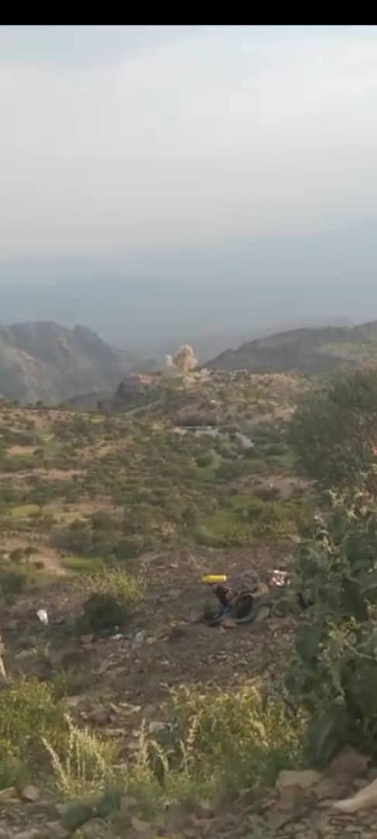 جريمة حوثية جديدة في المسيمير الحواشب.. قناصة المليشيا تستهدف رعاة الأغنام وتودي بحياة شابين