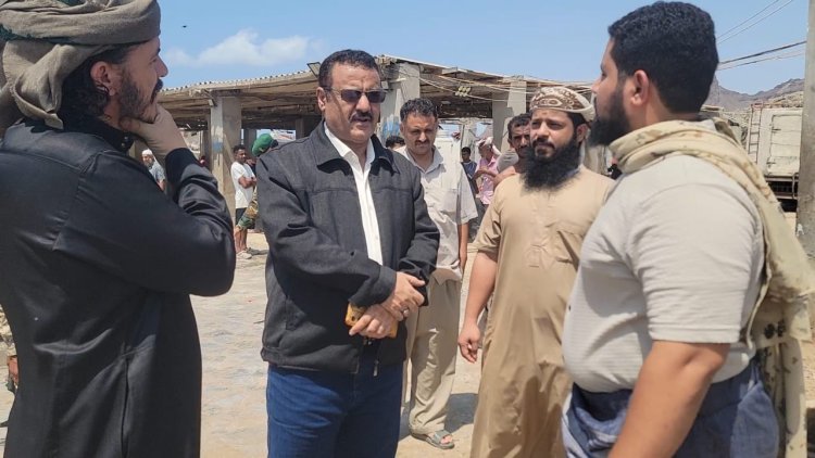 مدير البريقة يؤكد اهتمام قيادة السلطة المحلية بالنهوض وتطوير كافة المنشآت السمكية