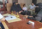 مدير البريقة يلتقي بمؤسسة الحق في الحياة ويؤكد بتوفير عدد من المتطلبات لتوسيع الخدمات لأطفال الشلل الدماغي