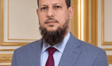 المحافظ شيخ: العاصمة عدن آمنة ومستقرة ولن ترضخ لمحاولات استهداف أمنها واستقرارها