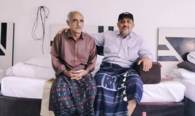 رئيس انتقالي سرار يزور الصحفي أحمد يسلم للاطمئنان على صحته بعد تعرضه لعارض صحي مفاجئ