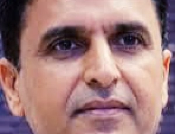 الشيخ فهمي السنيدي: أمن خنفر خط أحمر.. ومخاوف من استغلال مخيمات النازحين تستدعي تحركًا أمنيًا عاجلًا