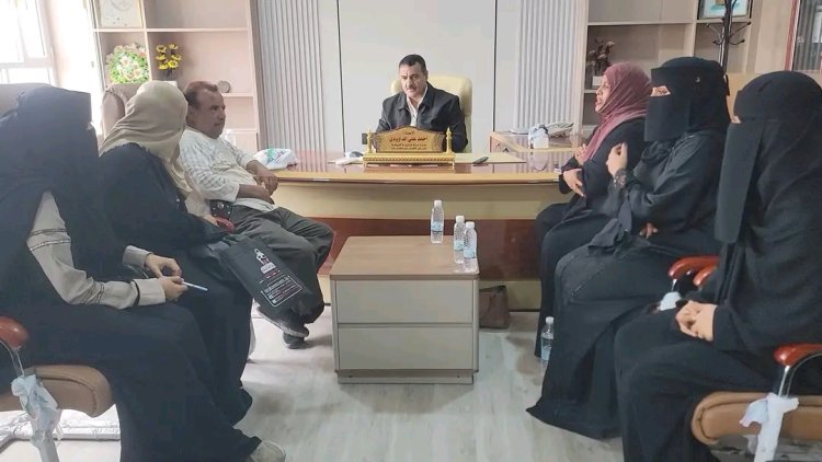 الداؤودي يلتقي مسؤول المرأة بمجتمعية البريقة ويشيد بدورها
